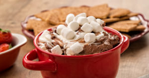 Chocolate-Marshmallow S'mores Dip