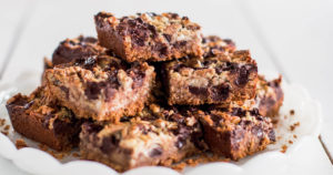 hello-dolly-cookie-bars