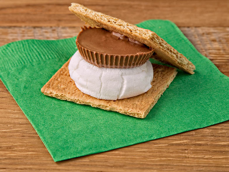 peanut-butter-cup-smore