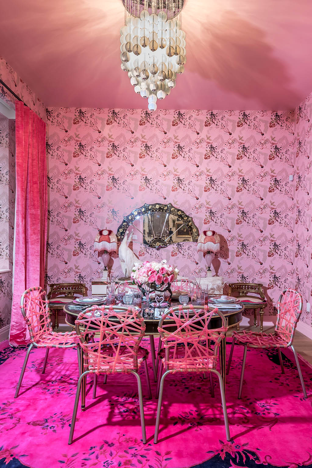 all-pink-dining-room-holiday-house-display