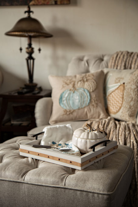 diy-decorative-white-tray