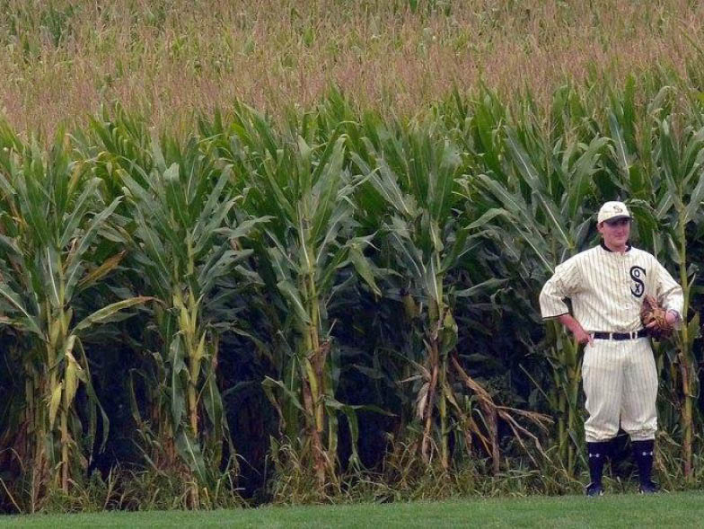 field-of-dreams-player-in-outfield