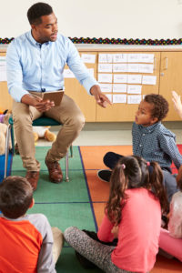 volunteering-with-kids