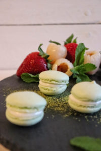 lychee-matcha-macaron