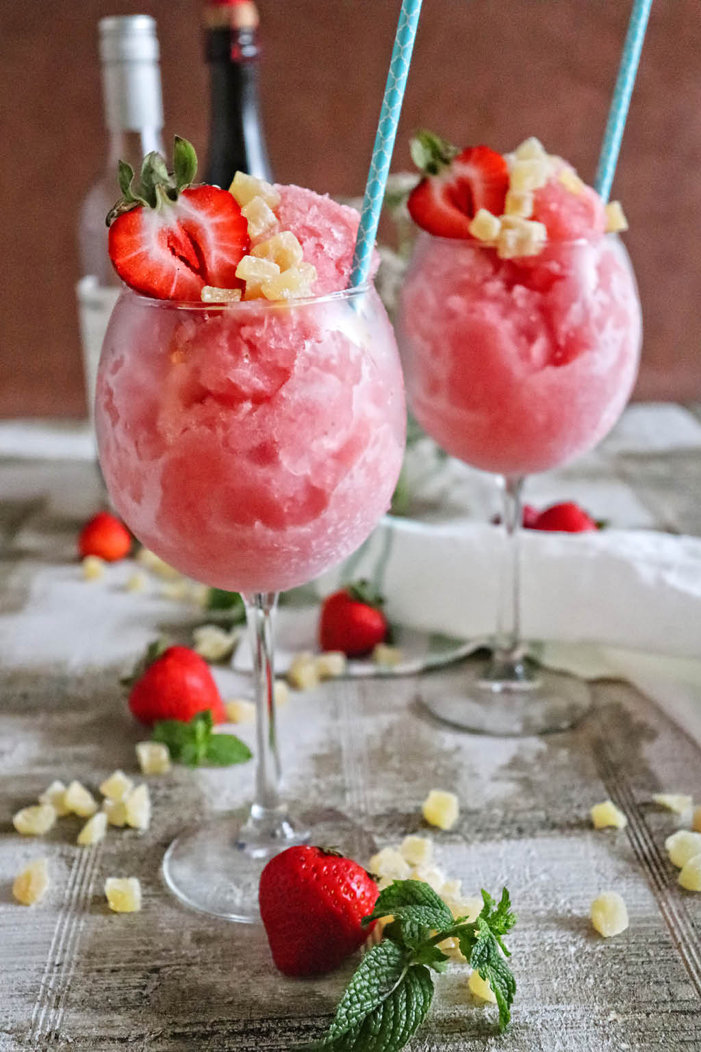 strawberry-ginger-frose