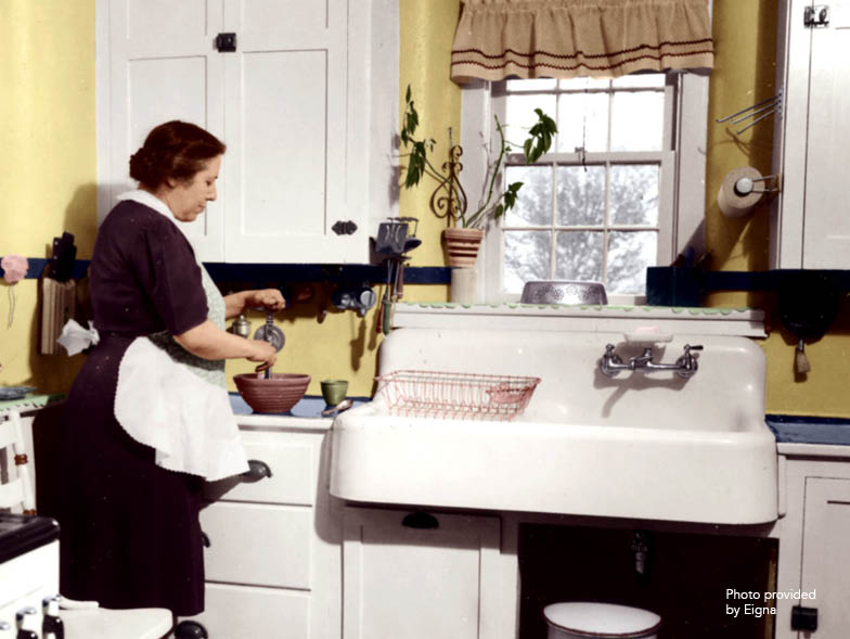 1930s kitchen scene