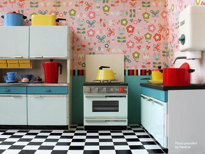 1960s dollhouse kitchen