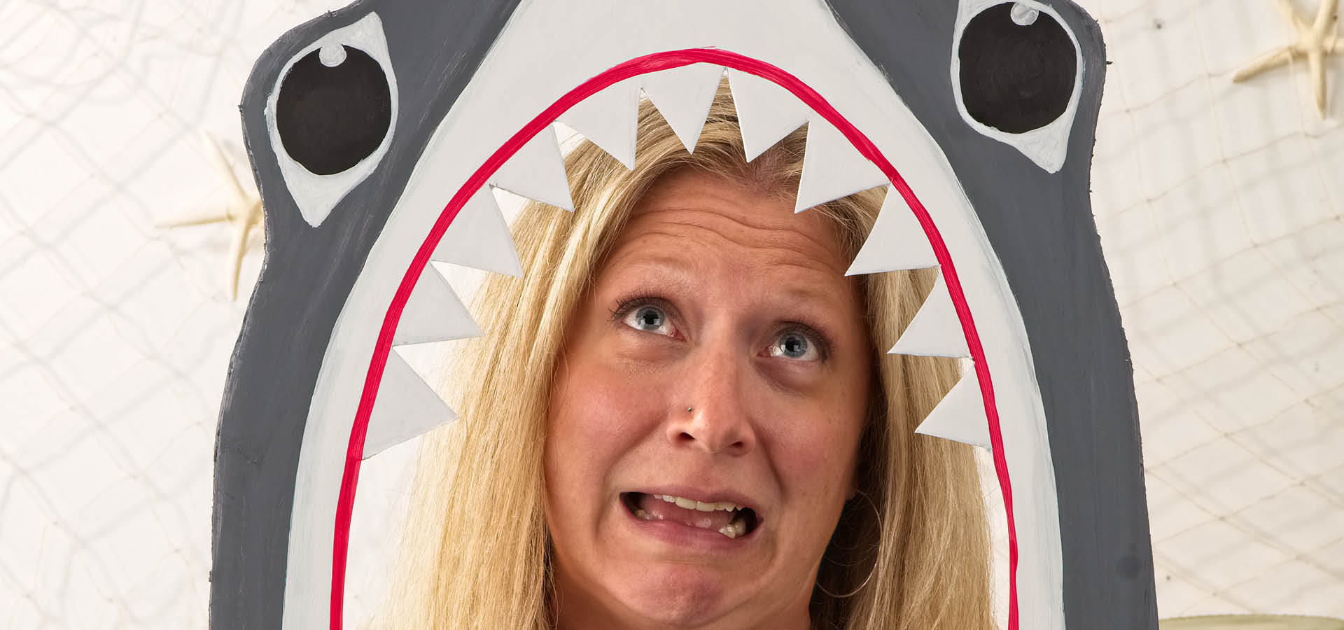 shark-tooth-photo-booth