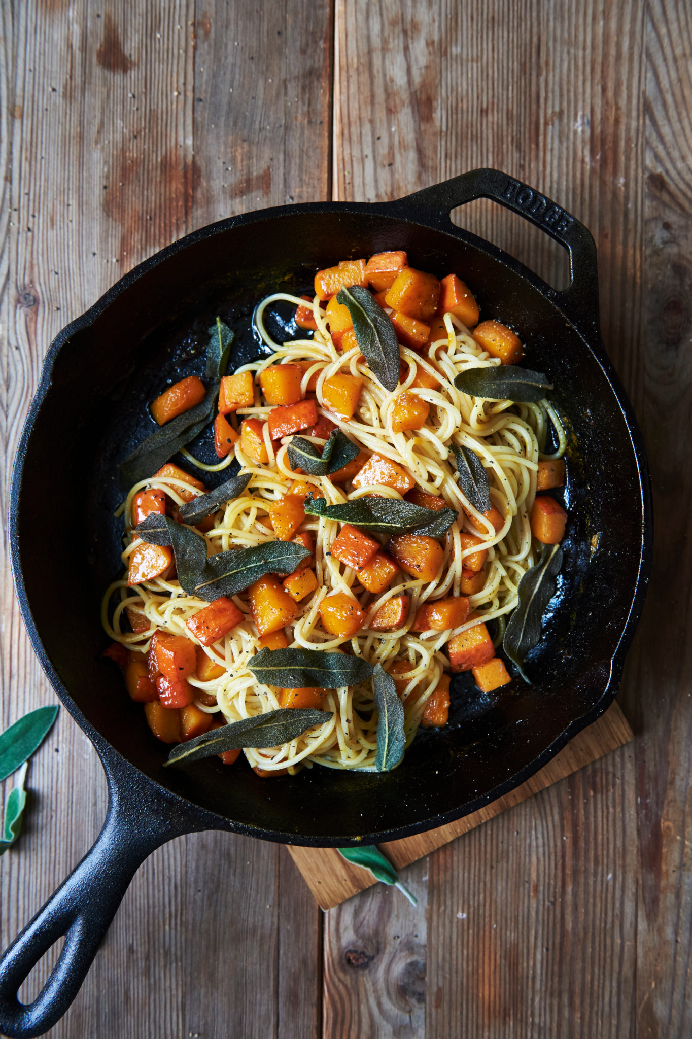 squash pasta with veggies