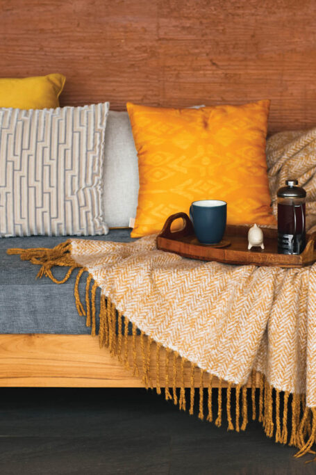 Fall couch