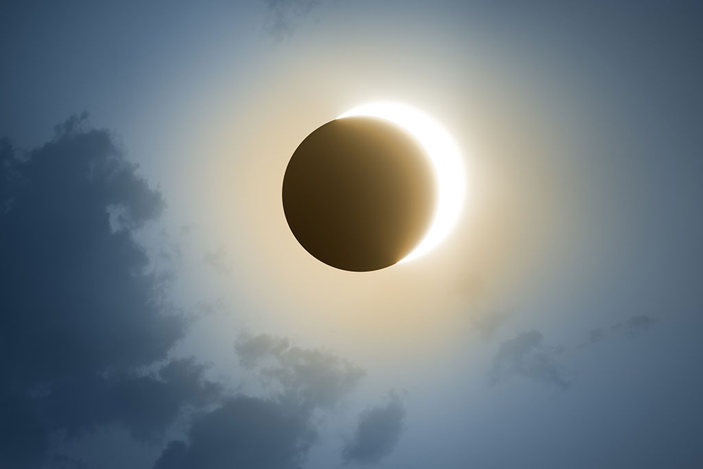 Lifestyle Solar Eclipse