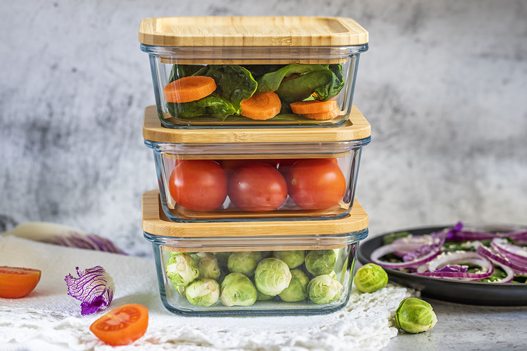 Food storage containers